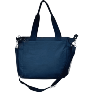 Tyylikäs ja urheilullinen täydellisen kokoinen shopper! Rento ja tyylikäs murettu sininen shopper hurmaa yksinkertaisuudellaan. Laukku kuuluu sarjaamme  `Anyone can be anything`, mikä lukee etupuolella hillityllä samalla värillä kuin laukku. Waterbroof-kangaslaukku sopii kokonsa puolesta mm. työ,-urheilu,- ja reissukäyttöön. Ei pelästy suomen sateita, räntää tai lunta vettähylkivän pintansa vuoksi.